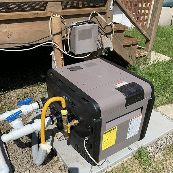 Service d'installation de chauffe-piscine à gaz - PomTech Énergie - Spécialiste chauffage au gaz